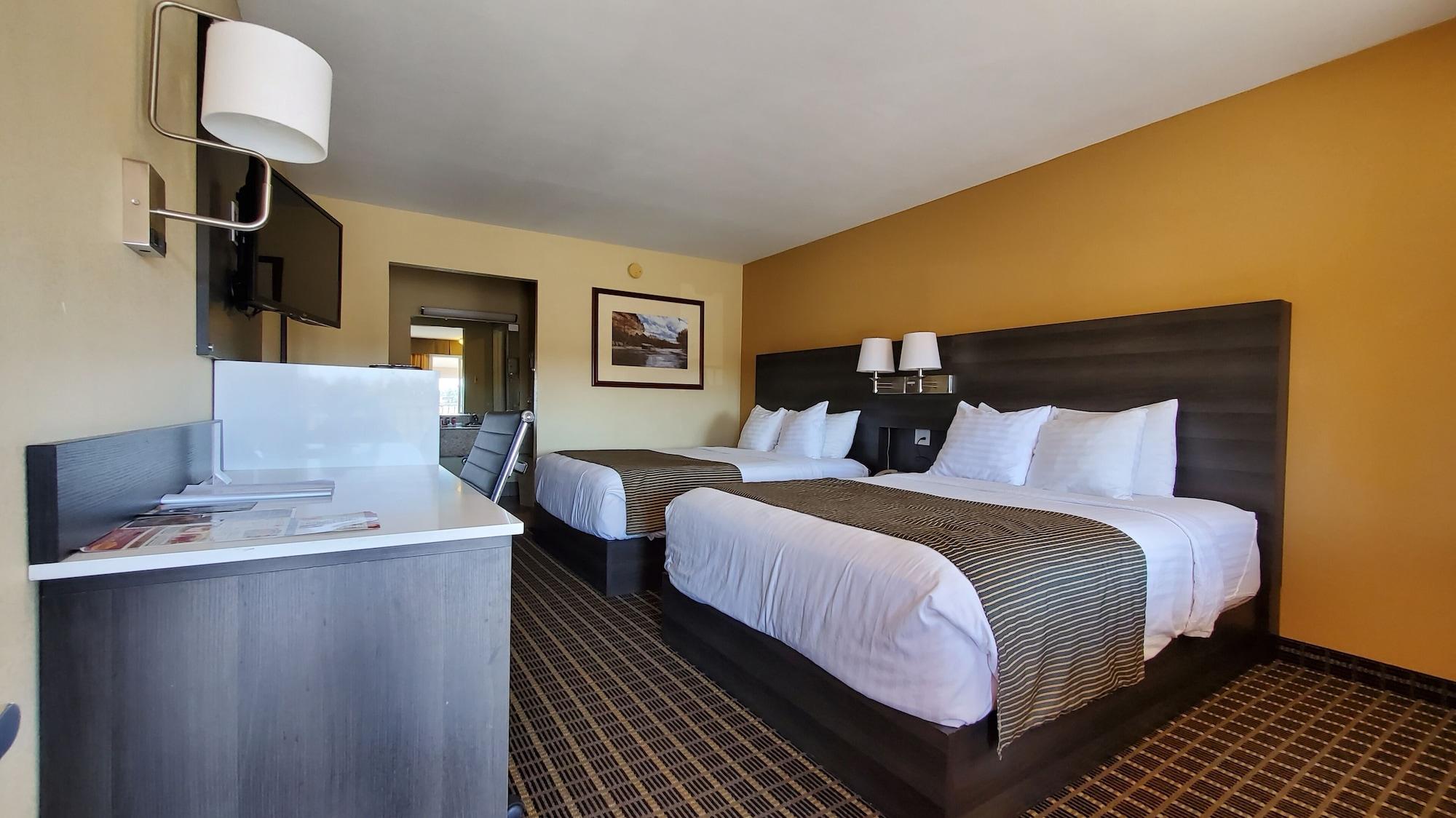 Ramada By Wyndham Flagstaff East Hotel Eksteriør billede